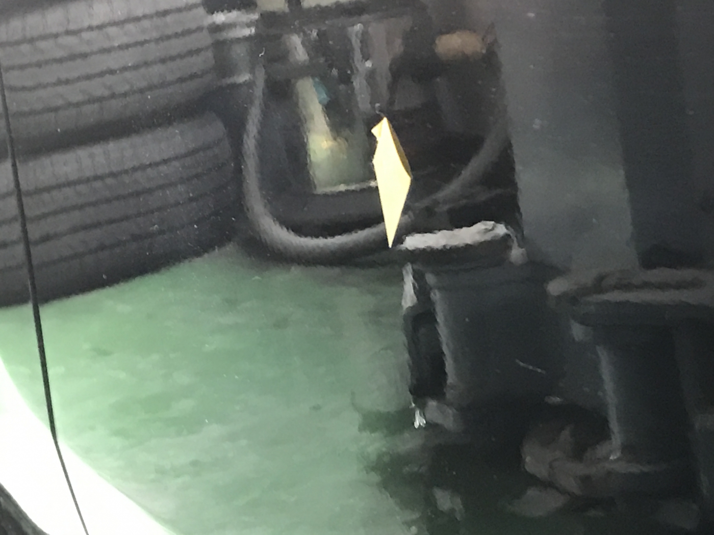 トヨタ　スペード　左スライドドア　デントリペア